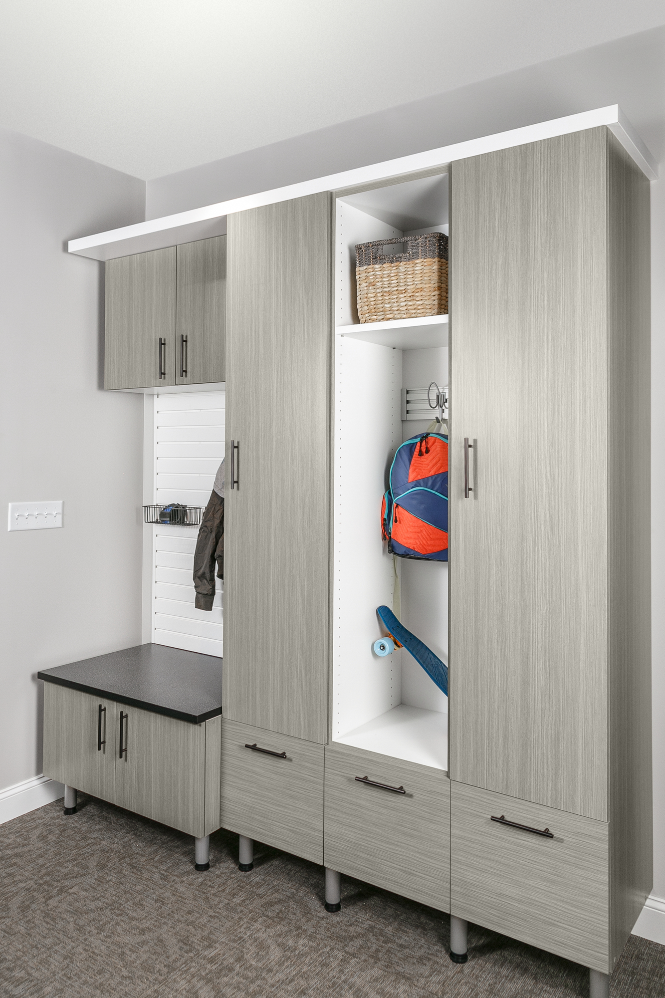 Custom Entryway Storage & Mudroom Solutions | Inspired Closets - Custom ...